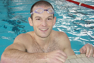 Der Schwimmer Simon Baumgartner hat den 100-km-Lauf von Biel mit Bravour bestanden.