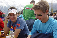 Inferno Triathlon 2006: Erholung im Ziel in Mürren